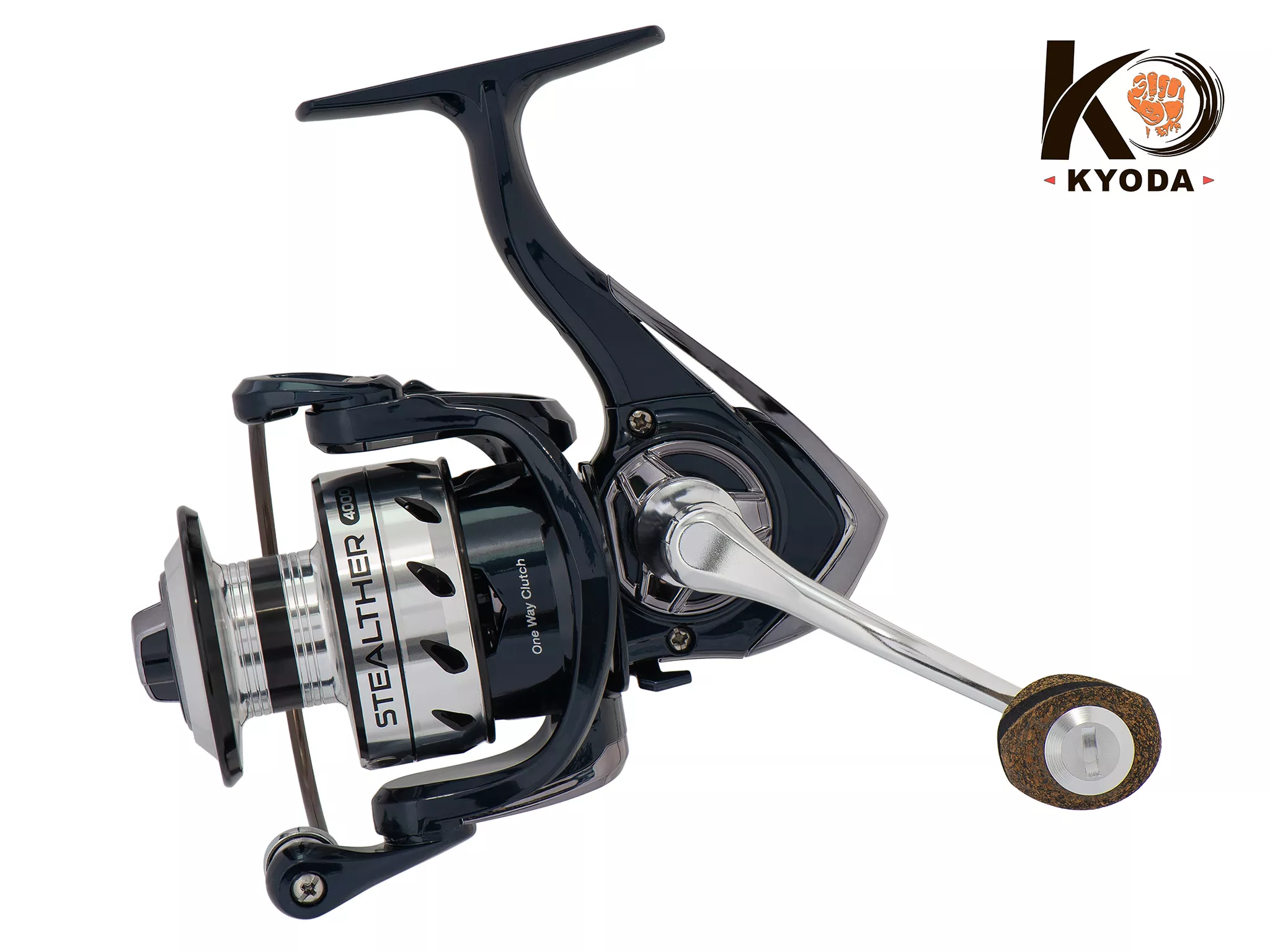 Катушка KYODA "Stealther" 3000, 8+1 подшипн., передний фрикцион, запасная шпуля